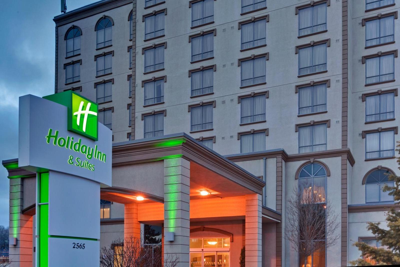 Holiday Inn Hotel & Suites Mississauga